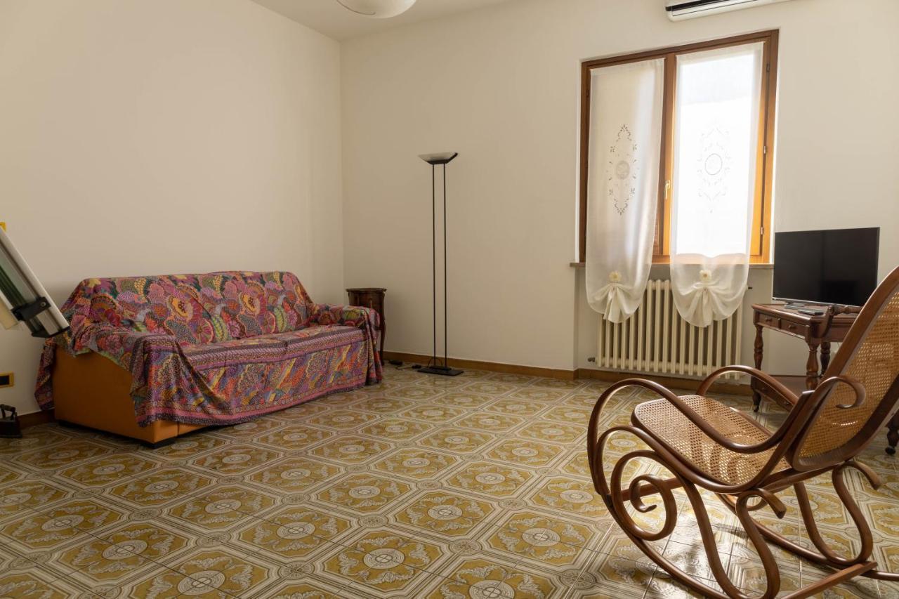 Casa Mercedes Villa Desenzano del Garda Exterior photo